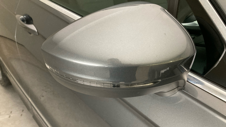 Volkswagen Tiguan 2.0 TDi 150 R-Line 5dr Diesel Estate